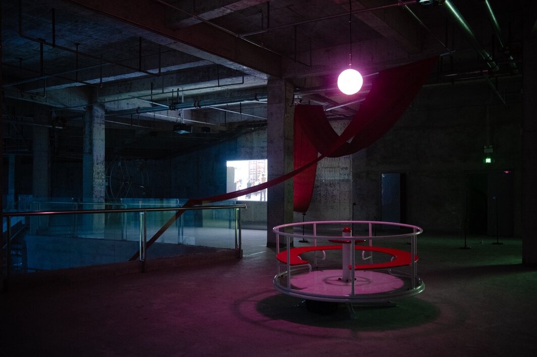 “郑确：厂妹”展览现场，泥鳅美术馆，浙江庆元，2026. 摄影: 罗舜琦、韩倩、曹丹阳.