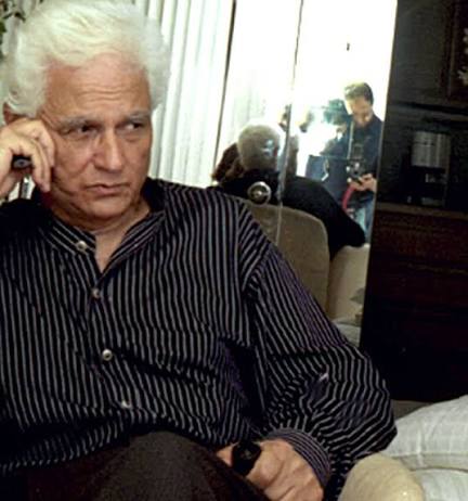 柯比·迪克（Kirby Dick）和艾米·齐林（Amy Ziering Kofman ），纪录片《德里达》静帧，2002，片长84分钟. 